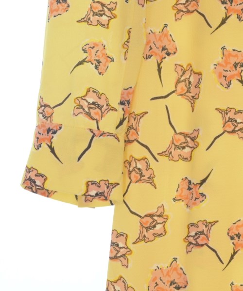 BAUM UND PFERDGARTEN ชุดเดรส