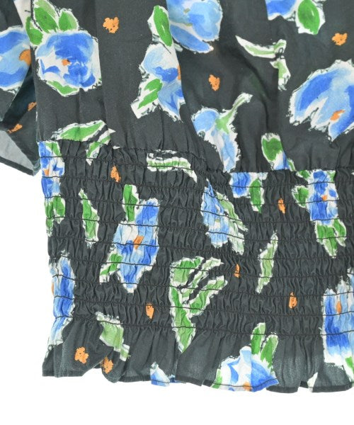 BAUM UND PFERDGARTEN เสื้อสตรี