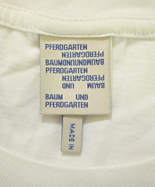 BAUM UND PFERDGARTEN เสื้อยืด/เสื้อท็อปส์