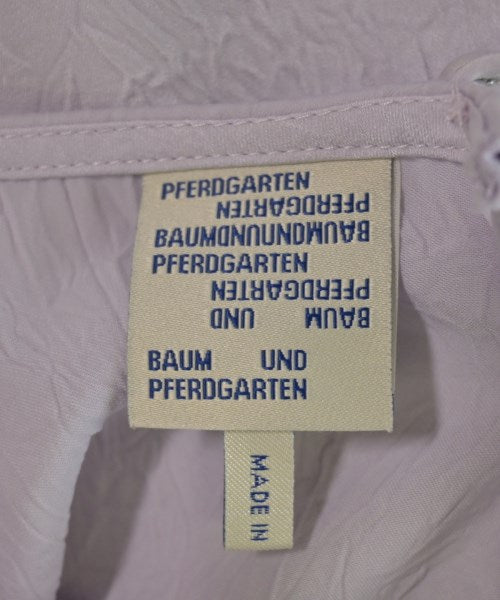 BAUM UND PFERDGARTEN ชุดเดรส