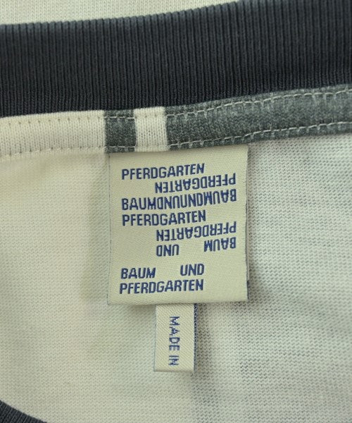 BAUM UND PFERDGARTEN เสื้อยืด/เสื้อท็อปส์