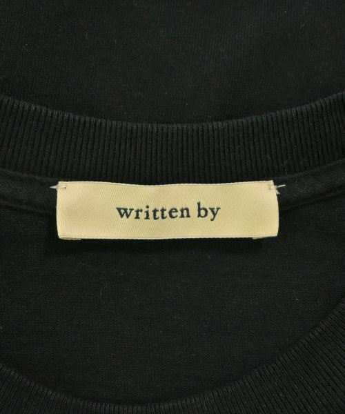 written by เสื้อยืด/เสื้อท็อปส์
