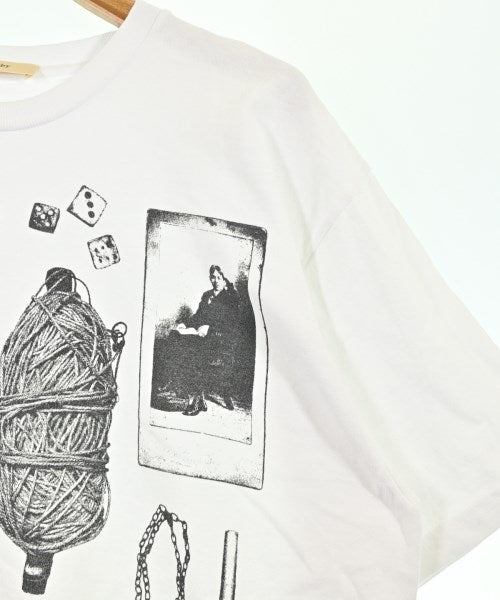 written by เสื้อยืด/เสื้อท็อปส์