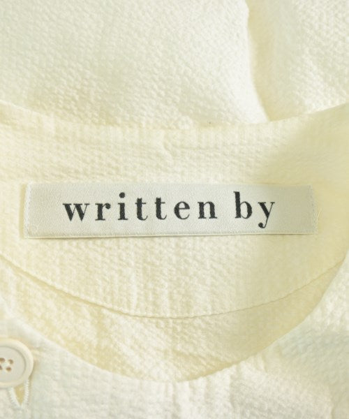 written by ชุดเดรส