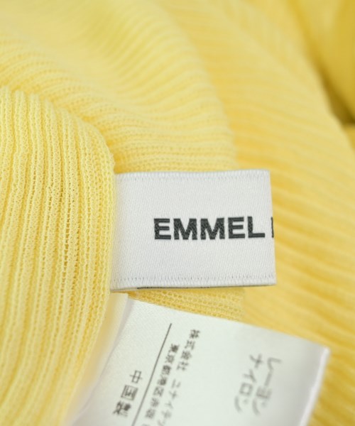 EMMEL REFINES เสื้อกันหนาว