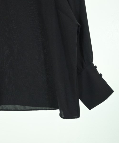 EMMEL REFINES เสื้อสตรี