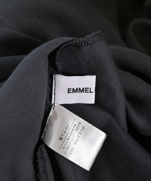 EMMEL REFINES เสื้อสตรี