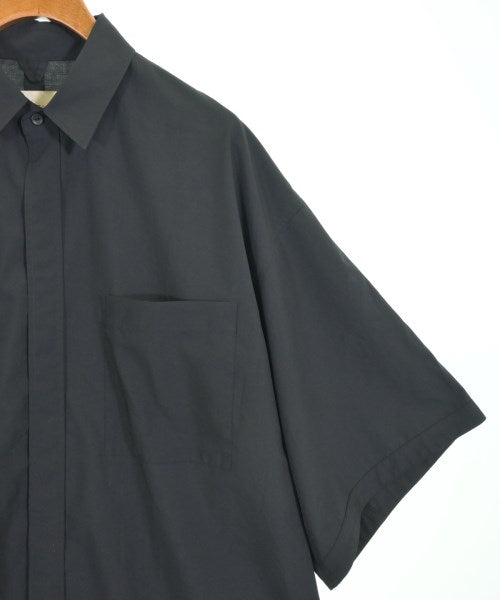 PUBLIC TOKYO เสื้อลำลอง