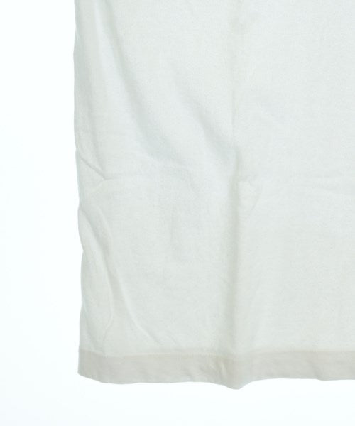 Hanes เสื้อยืด/เสื้อท็อปส์