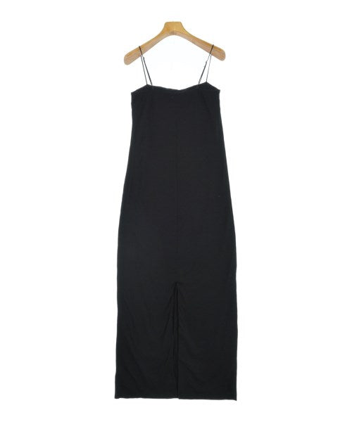 BIOTOP ชุดเดรส