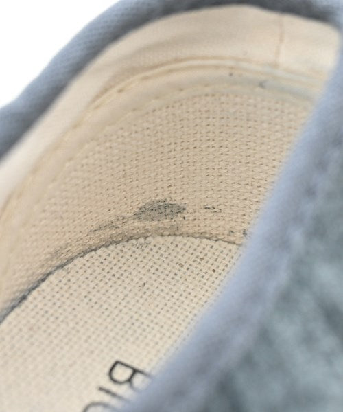 BIOTOP รองเท้าผ้าใบ