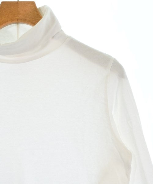 Hanes เสื้อยืด/เสื้อท็อปส์