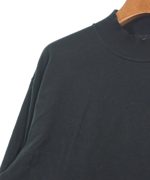 BIOTOP เสื้อยืด/เสื้อท็อปส์