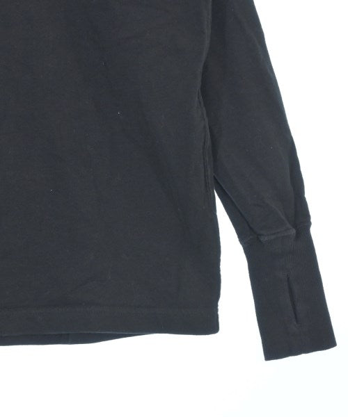 BIOTOP เสื้อยืด/เสื้อท็อปส์
