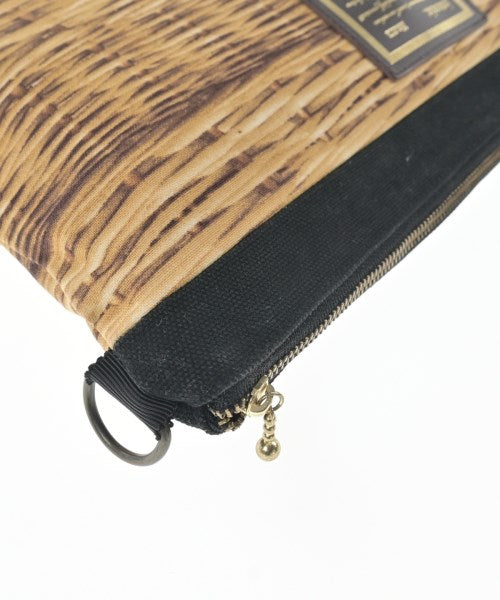 intoxic กระเป๋า