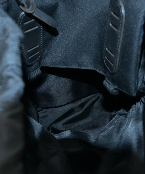 MAKAVELIC เป้สะพายหลัง