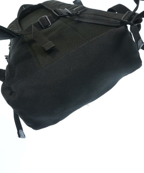 MAKAVELIC เป้สะพายหลัง