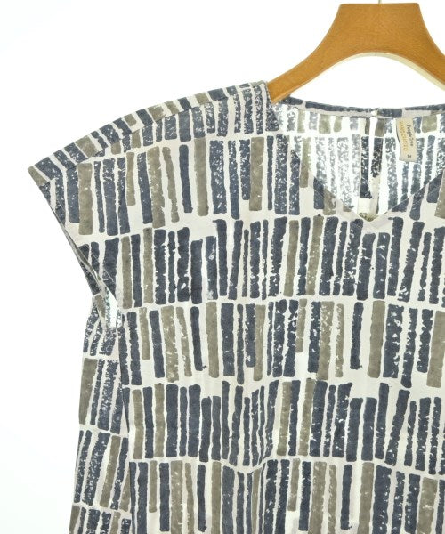 People Tree เสื้อสตรี
