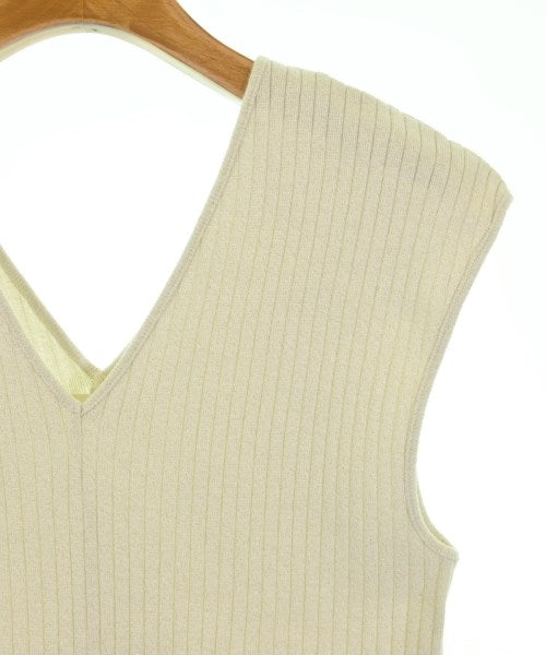 AEWEN MATOPH เสื้อกั๊ก