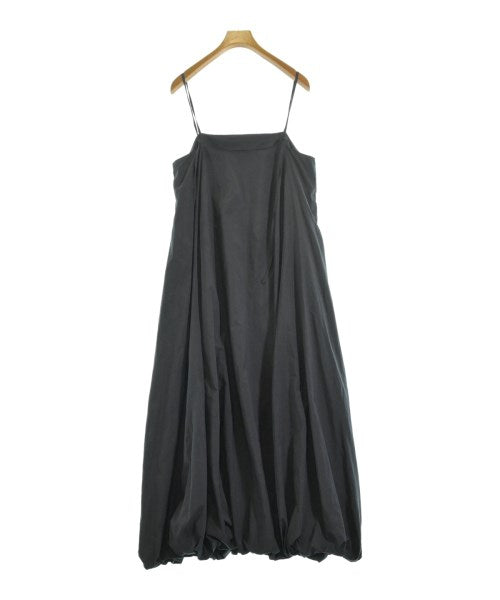 AEWEN MATOPH ชุดเดรส