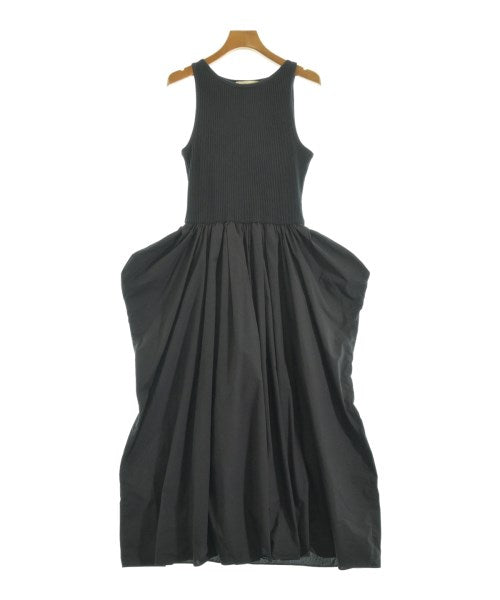 AEWEN MATOPH ชุดเดรส