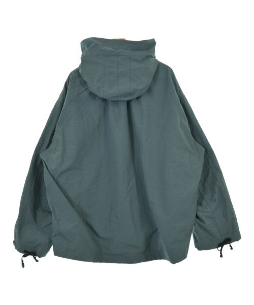 MAISON SPECIAL เสื้อพาร์กาภูเขา