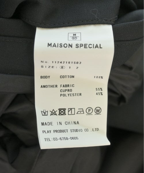 MAISON SPECIAL เสื้อกันฝน