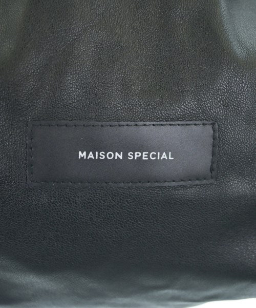 MAISON SPECIAL กระเป๋าสะพาย