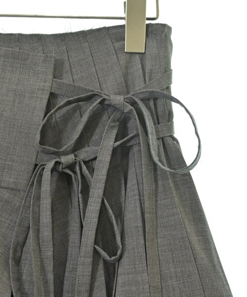 MAISON SPECIAL กระโปรงยาวถึงเข่า