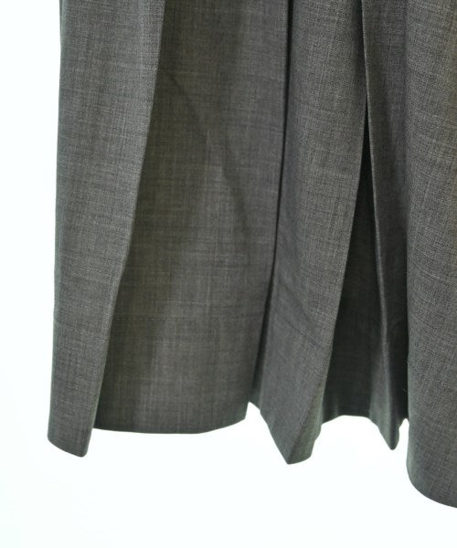 MAISON SPECIAL กระโปรงยาวถึงเข่า