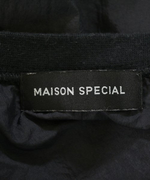 MAISON SPECIAL เสื้อลำลอง