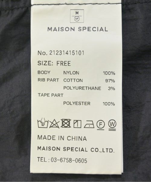 MAISON SPECIAL เสื้อลำลอง