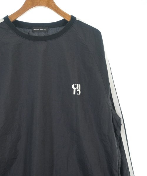 MAISON SPECIAL เสื้อลำลอง