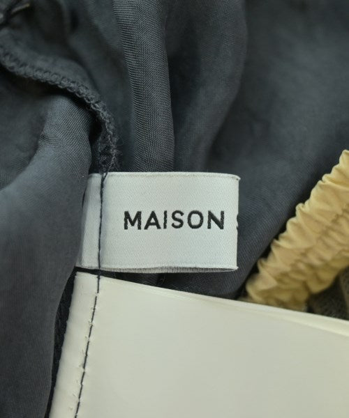 MAISON SPECIAL กระโปรงยาวถึงเข่า