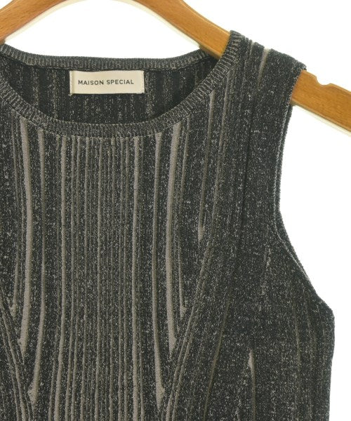 MAISON SPECIAL เสื้อกันหนาว
