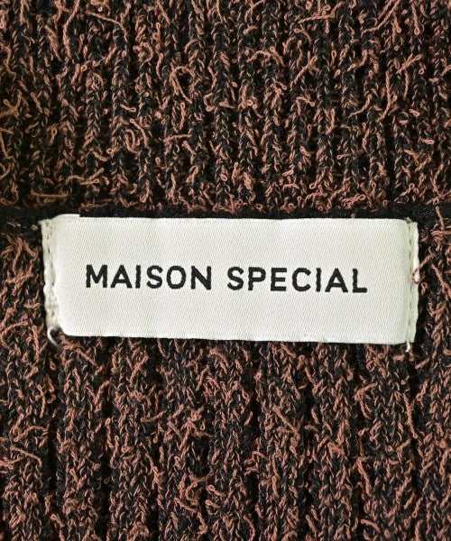 MAISON SPECIAL เสื้อแขนกุด