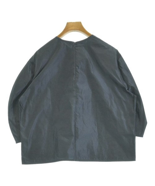 LOEFF เสื้อสตรี