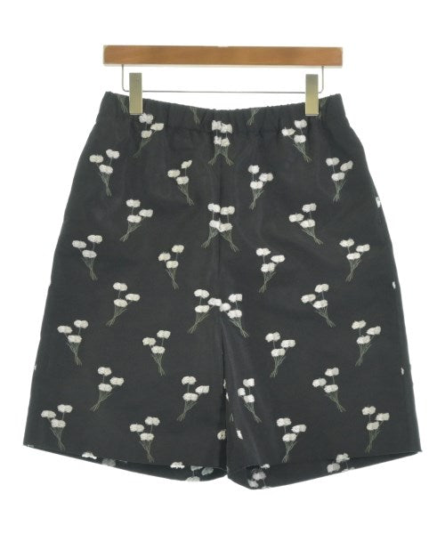 LOEFF กางเกงขาสั้น