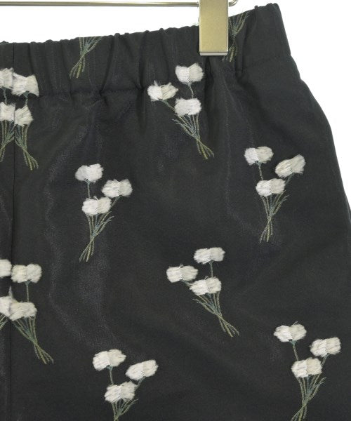 LOEFF กางเกงขาสั้น