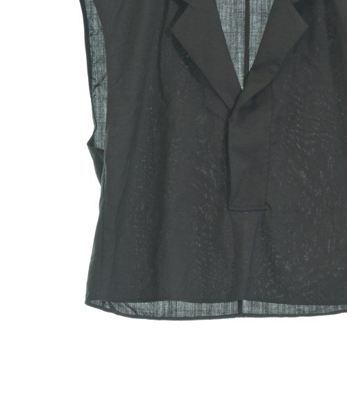 LOEFF เสื้อสตรี