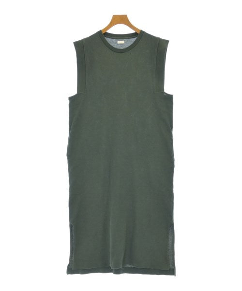 blurhms ชุดเดรส