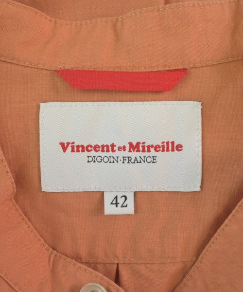 Vincent et Mireille เสื้อลำลอง