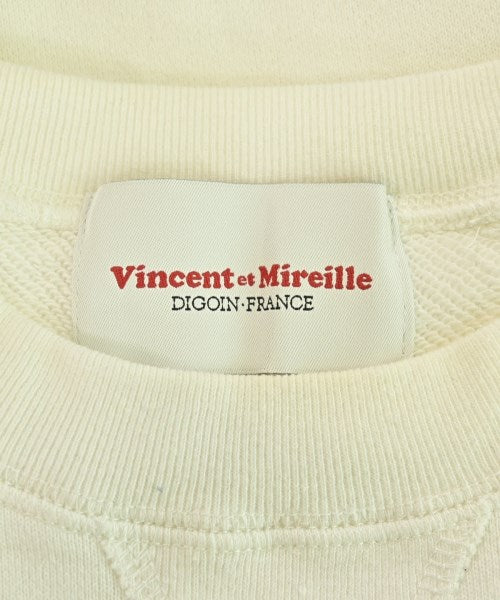 Vincent et Mireille เสื้อยืด/เสื้อท็อปส์