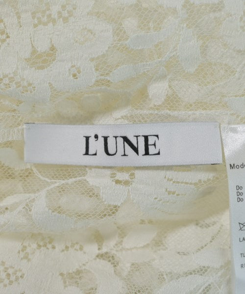 L'UNE ชุดเดรส
