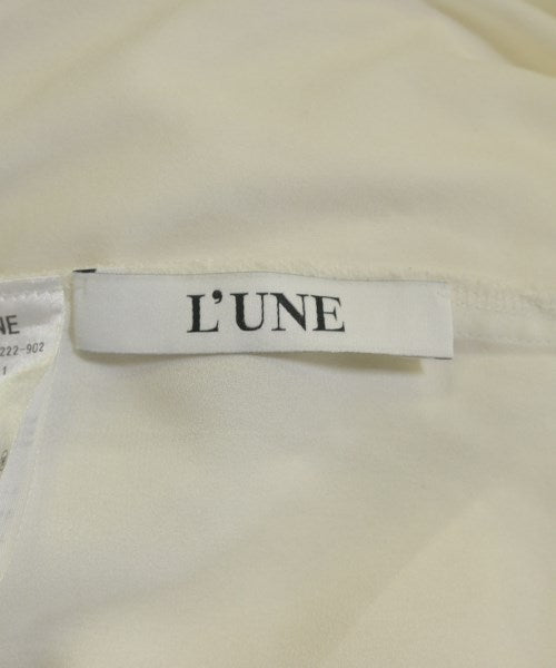L'UNE เสื้อยืด/เสื้อท็อปส์