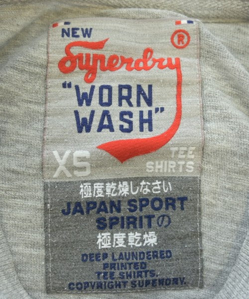 Superdry เสื้อยืด/เสื้อท็อปส์