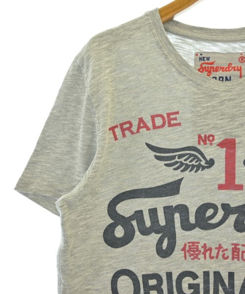 Superdry เสื้อยืด/เสื้อท็อปส์