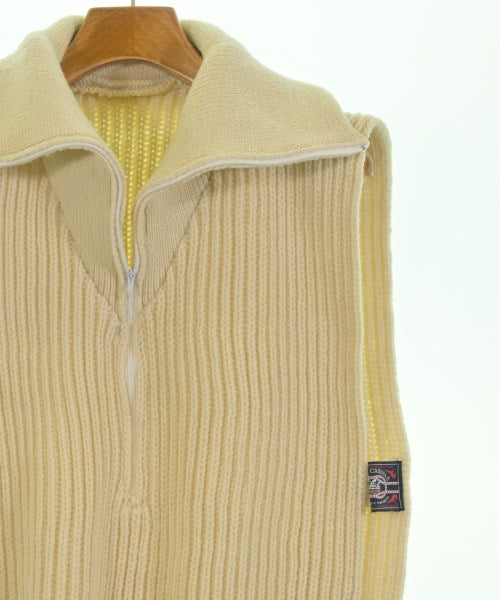 CLIPPER CASUALS เสื้อแขนกุด