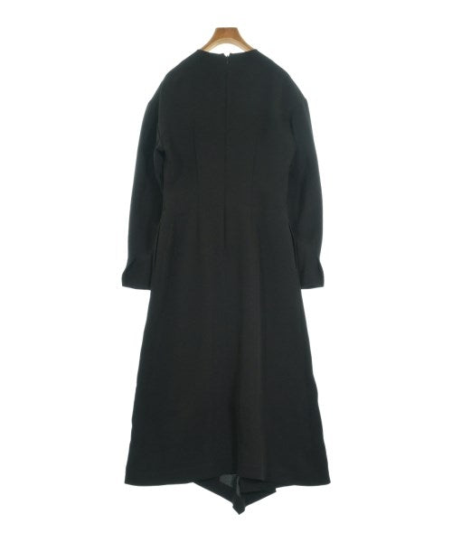 AKIKOAOKI ชุดเดรส