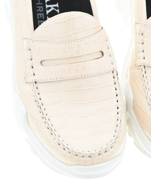 AKIKOAOKI รองเท้า อื่น